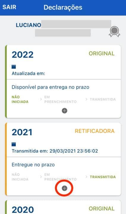 Captura de tela mostrando a tela logada do aplicativo IRPF, com o botão com o sinal de positivo/mais em destaque.